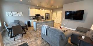 1620 8th Ave N - 2 story modern townhome (3bd 1.5ba) Fully Furnished all Utilites/ Wifi Included Gallery 1
