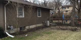 AVAILABLE NOW – Reserve Now! 3 bed, 2 bath Gallery 6