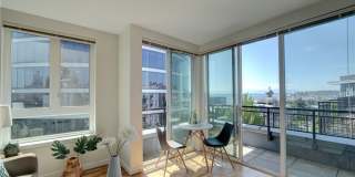 SEATTLE WATERFRONT CONDO FOR RENT w VIEWS! Gallery 7