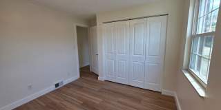 Fully Updated 3-bedroom, 2-bathroom house for rent in North Allegheny School District! Gallery 14