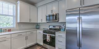 The Bungalows on the Lake - The View Gallery 133