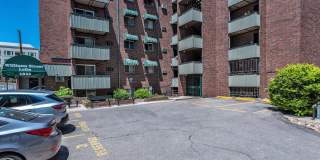 1833 North Williams Street - 504 Gallery 27