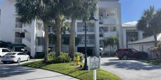 144 NE Edgewater Drive unit: 3102 Gallery 1