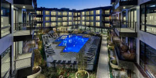 LIA by Vermella Gallery 1