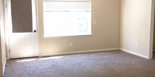 4 Bedroom 2 Bathroom House - Close to MSU Campus Gallery 30