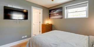 3424 N RACINE Avenue Gallery 16