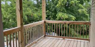 HUGE newly built 4 bed / 4.5 bath townhouse! Gallery 29
