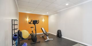 Willow Apartments Gallery 18