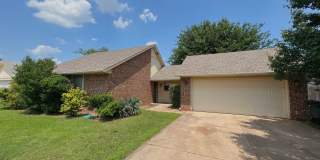 CHARMING 3 BED IN EDMOND! Gallery 1