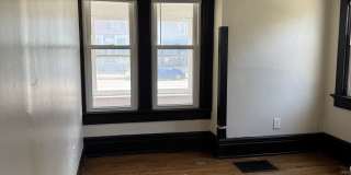 590 Riverview Dr Gallery 4