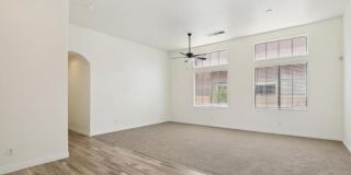 5433 Overlook Valley Street Gallery 4