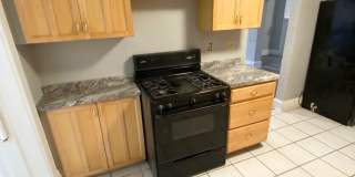 Newly Renovated 3 Bedroom, 1.5 Bathroom in Sheraden- New Flooring and Off-street Parking! Gallery 9