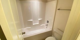 Room in 3 Bedroom Home at Pecan Ridge Dr Gallery 37