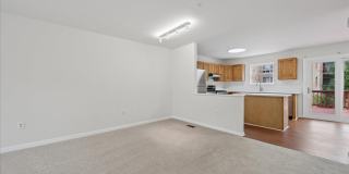 Garage Townhouse For Lease Gallery 7