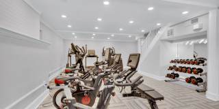 Montrose Brookhaven Gallery 24