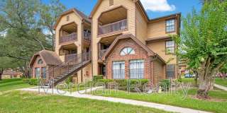 305 Lakepointe Drive #104 Gallery 1