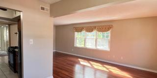 20301 Shelburne Road Gallery 3