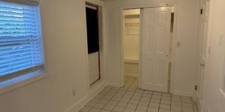 31 Elm Street Gallery 18