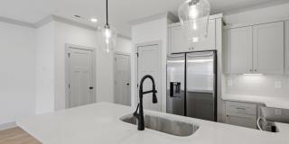 8 Whispering Oaks SW Gallery 18