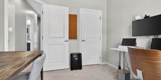 2713 PROSPECT HILL DR Gallery 21