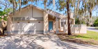 Freshly painted, spacious, 3bdm/2ba home with fireplace and laminate flooring throughout. Gallery 1