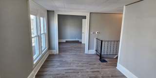 918 Villa St. Upper Gallery 5