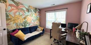 Minutes to the Beach! Conveniently located between Jacksonville & Wilmington Gallery 31