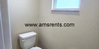 Spacious 3-bedroom 2 baths in Poinciana Gallery 21