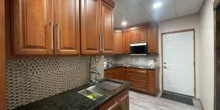 1401 South Main Street Gallery 1