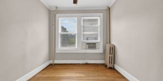 Anglican Court Gallery 10