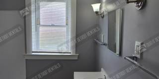 1998 E Grand Blvd Gallery 27