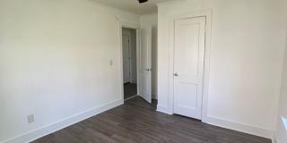 2 Bedroom, 1 Bath House in Columbia! Gallery 13