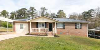 Move-In Ready 4-Bedroom Gem – Comfort & Convenience Combined Gallery 1