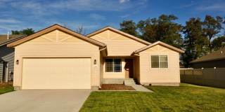 3 bed 2 bath Rancher Gallery 1