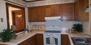 2 Story Home on Cul De Sac Lot!! Gallery 6