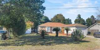 115 Christopher Drive Gallery 1