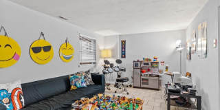1003 MULBERRY Court Gallery 17