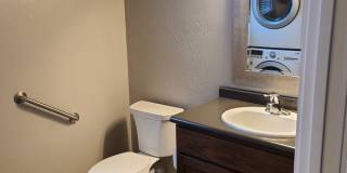 2207 Strand Gallery 7