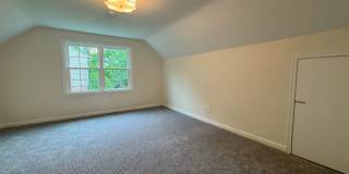 Renovated home, central air, stainless appliances, Radnor SD, Walk to Villanova, small dogs ok...this is a must see! Gallery 14