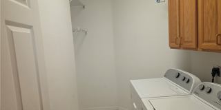 1641 N Shadowview Path Gallery 12