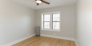 2613 West Berwyn Ave. Apt. Gallery 12