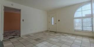 232 S Paseo Pena Apt C Gallery 4