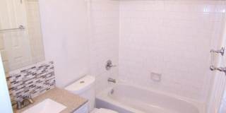 Middle River Townhome! Gallery 12