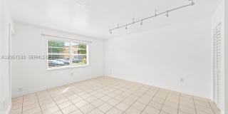 4384 NW 9th Ave Gallery 13