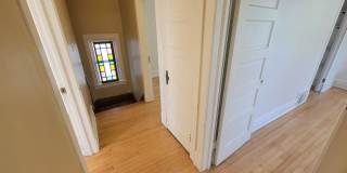 AVAILABLE AUGUST - 3 BED 1 BATH Home! Gallery 17