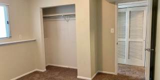 Cute House with Amazing Yard! Gallery 14