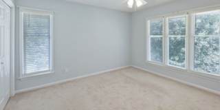 Condo for rent Gallery 32