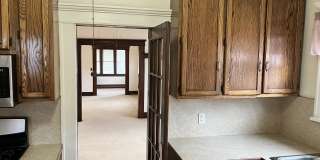 800 Edgewood Lane Gallery 1