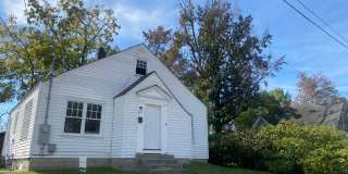 607 W. Freeman Gallery 1