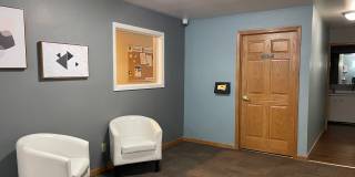 Springtree Gallery 24